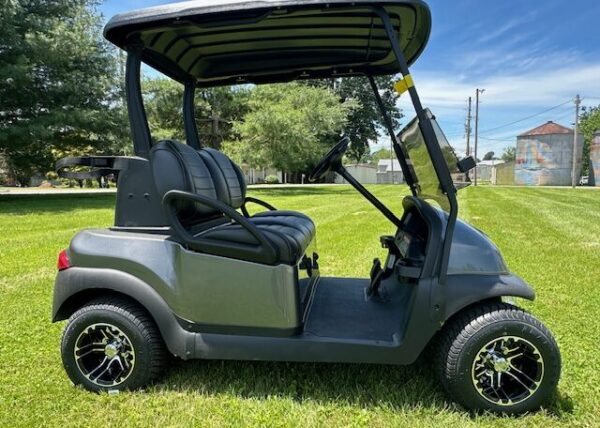 Buy 2018 Club Car Precedent Gas-Midnight Silver - Image 3