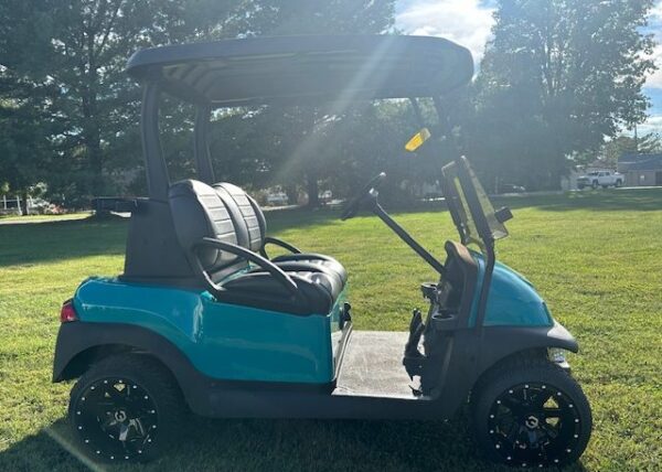 2018 Club Car Gas - Precedent Golf Cart - Image 3