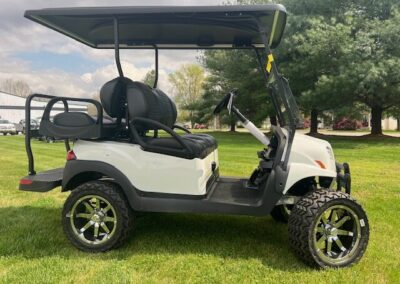 NEW CLUB CAR ONWARD LIFTED LITHIUM GLACIER WHITE Golf Cart