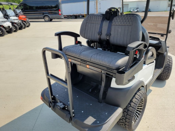 Buy 2024 Atlas Carts 4 Passenger Lifted - Image 19