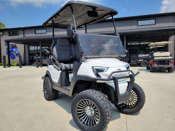 Buy 2024 Atlas Carts 4 Passenger Lifted - Image 24