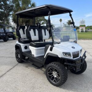 2025 Evolution D5-Maverick 4 White Golf Cart Front View