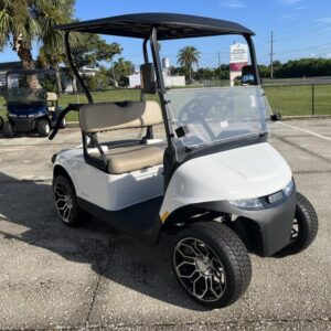 2024 E-Z-GO Freedom RXV ELiTE Lithium Bright White Side profile, Charlotte NC.