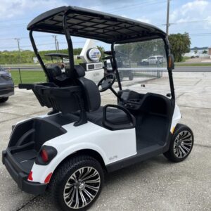 2024 E-Z-GO Freedom RXV ELiTE Lithium – Bright White – Phoenix, AZ – Rear View