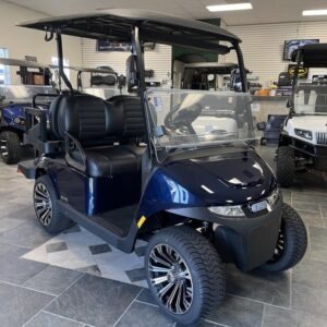 2024 E-Z-GO Freedom RXV ELiTE Lithium – Patriot Blue – Detroit, MI – Front View