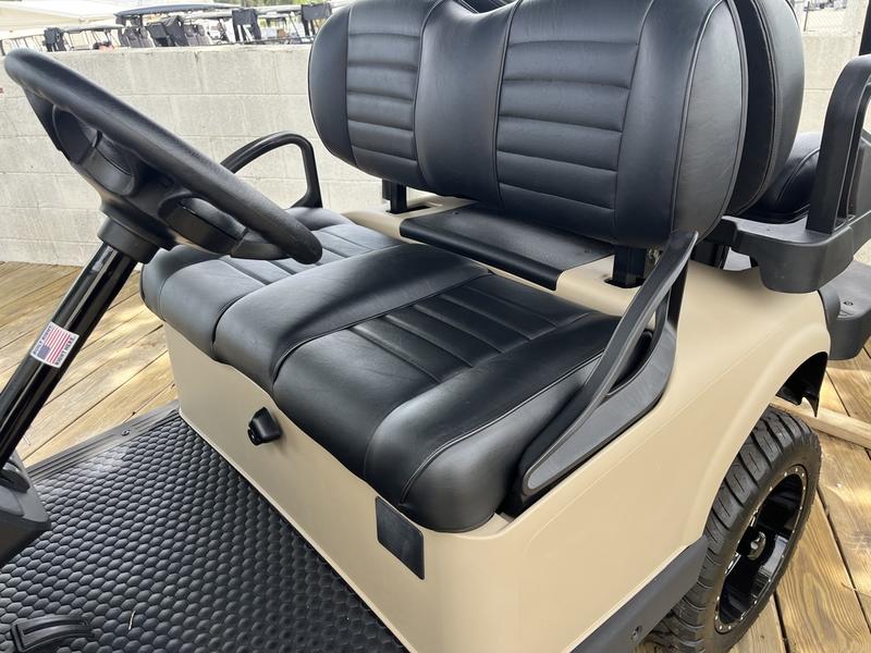 2024 E-Z-Go Valor 4 Ex1 Gas Dune Special Edition Nashville, Tennessee – Wheels 5 2024 E-Z-Go Valor 4 Ex1 Gas Dune Special Edition Interior Seats – Nashville, Tn