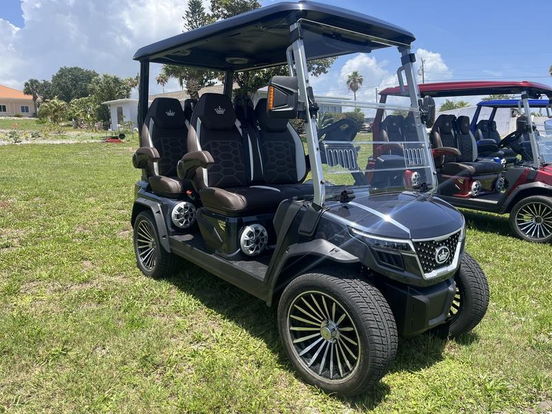 Street Legal 2025 Evolution D-Max Gt4 Black Golf Cart Pennsylvania Nationwide Export 1 2025 Evolution D-Max Gt4 Black Golf Cart Front Side View Pennsylvania