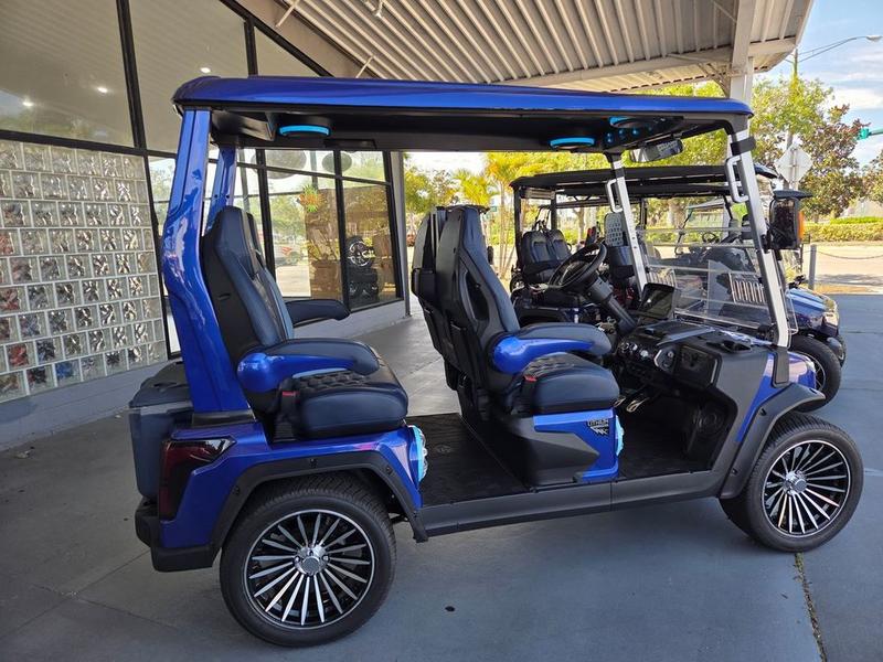 Street Legal 2025 Evolution D-Max Gt4 Blue Golf Cart Illinois Nationwide Export 9 Seating Layout Of 2025 Evolution D-Max Gt4 Blue Golf Cart