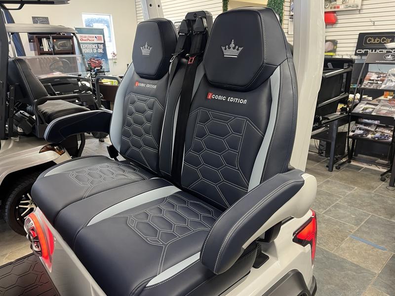 Street Legal 2025 Evolution D-Max Gt4 White Golf Cart Alabama Nationwide Export 3 Interior Dashboard And Controls Of D-Max Gt4 White