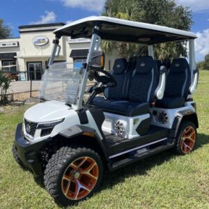 Front view of XT4 street-legal golf cart