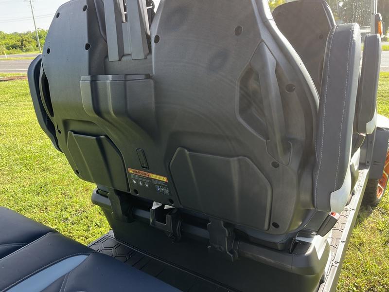 Street Legal 2025 Evolution D-Max Xt6 White Michigan Export Available 4 Xt6 Six-Seat Interior Layout