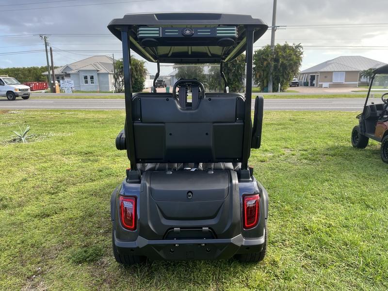 Street Legal 2025 Evolution D5-Ranger 4 Black Golf Cart Florida Nationwide Export 7 D5-Ranger 4 Black Seating Layout