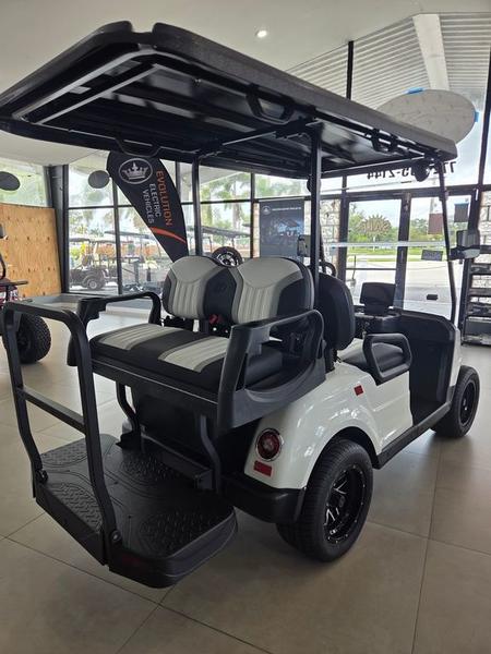 2025 Star Ev Capella 2+2 Pinehurst, North Carolina 5 Rear View