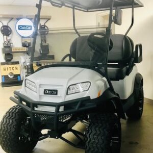 Side view 4-passenger XR lithium cart