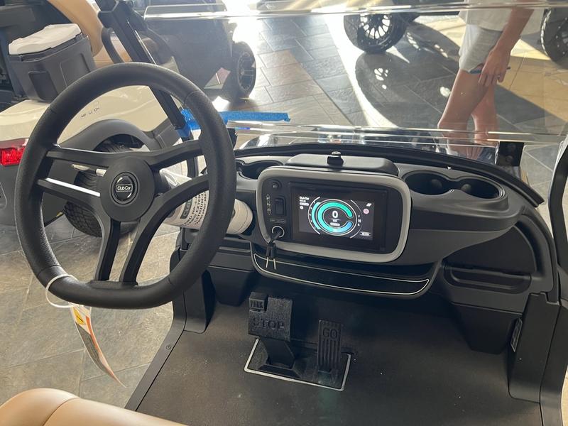 2026 Club Car Onward 4 Passenger Xr Lithium – Premium Seats 2 Xr Lithium Battery System Of 2026 Onward