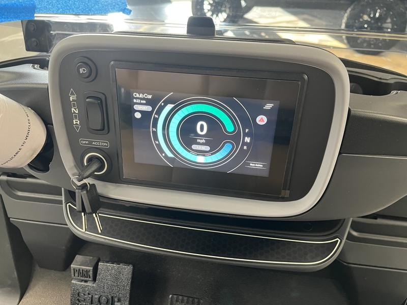 2026 Club Car Onward 4 Passenger Xr Lithium – Premium Seats 3 Digital Dashboard And Control Layout