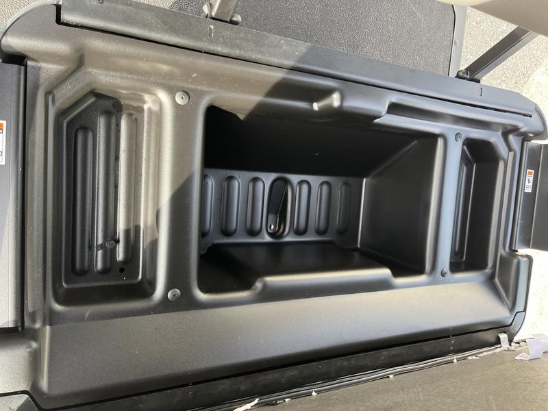 2026 Club Car Onward Lifted 6 Passenger Gas – Silver Pennsylvania Street Legal 6 Complete Side View Of Lifted 2026 Onward Silver