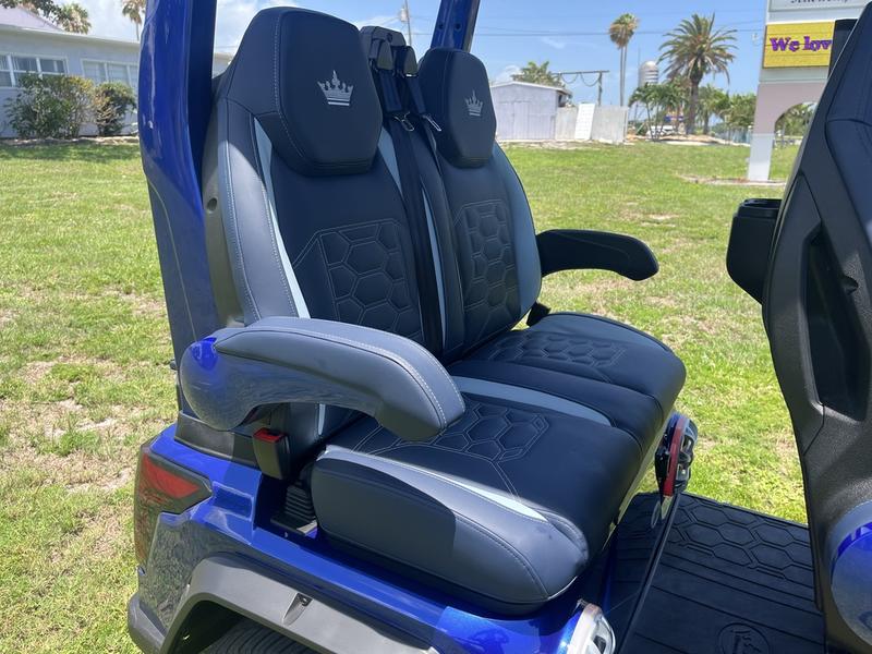 Street Legal 2025 Evolution D-Max Gt4 Golf Cart Tennessee Nationwide Export 2 Street-Legal 2025 Evolution D-Max Gt4 Golf Cart