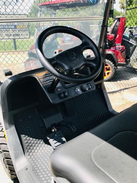 2024 E-Z-Go Valor Ex1 Gas Platinum Reliable Gas Golf Cart For Sale In Virginia Beach Va 2 Dashboard And Controls Of The 2024 E-Z-Go Valor Ex1 Gas Platinum Golf Cart In Virginia Beach Virginia