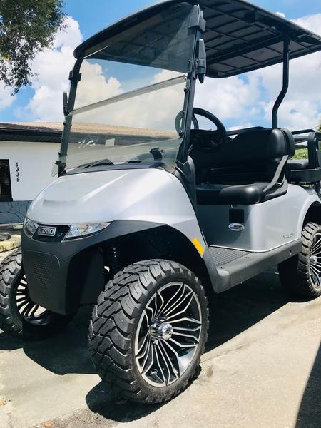 2024 E-Z-Go Valor Ex1 Gas Platinum Reliable Gas Golf Cart For Sale In Virginia Beach Va 3 Front View Of The 2024 E-Z-Go Valor Ex1 Gas Platinum Golf Cart In Virginia Beach Virginia